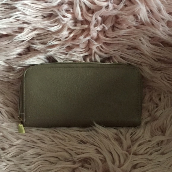 Wallet - Picture 3 of 3